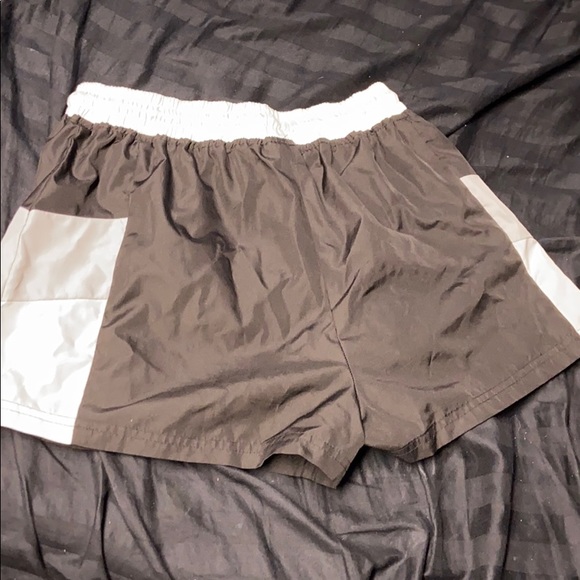 Aéropostale wains breaker shorts - Picture 2 of 4